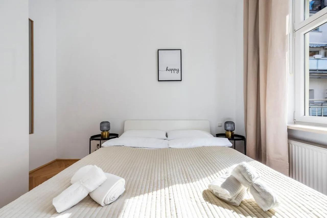 A&S Center Apartment Viena